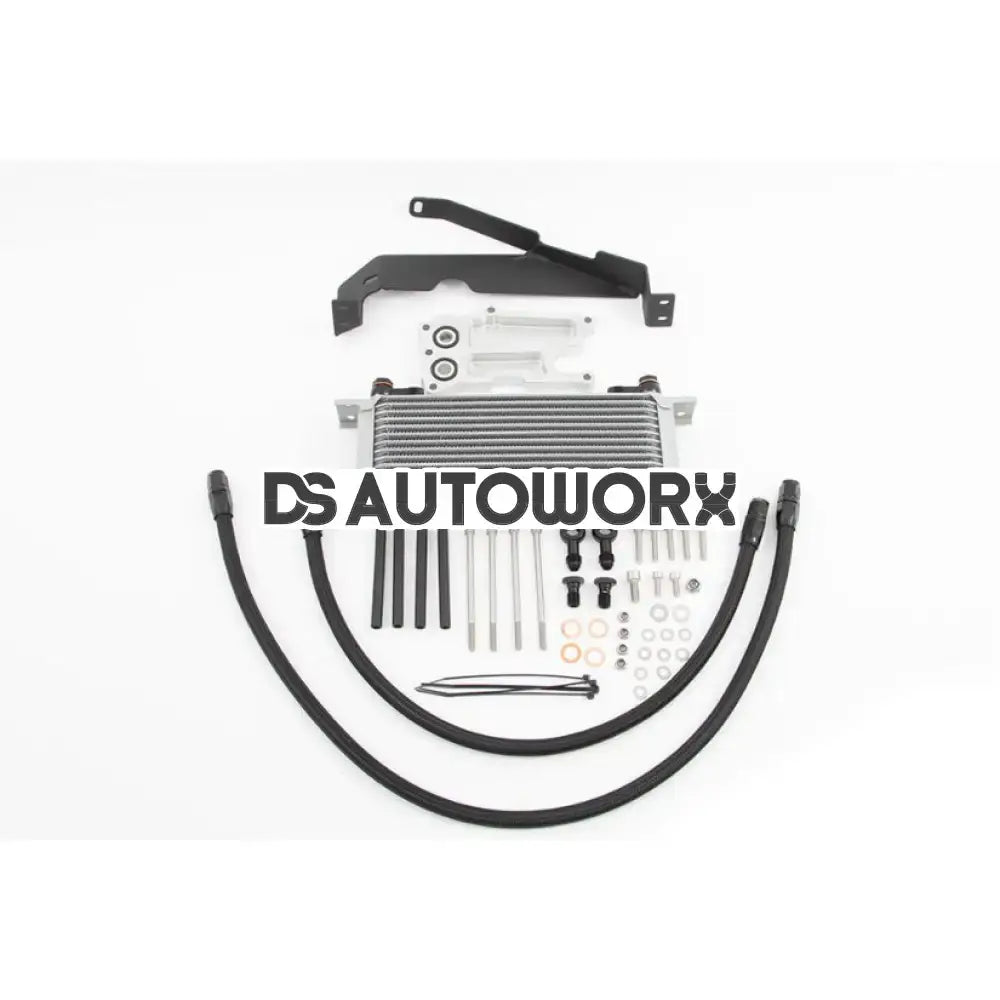 Forge Motorsport Oil Cooler Kit Mercedes A45 CLA45 AMG DSG 12-15 Main image