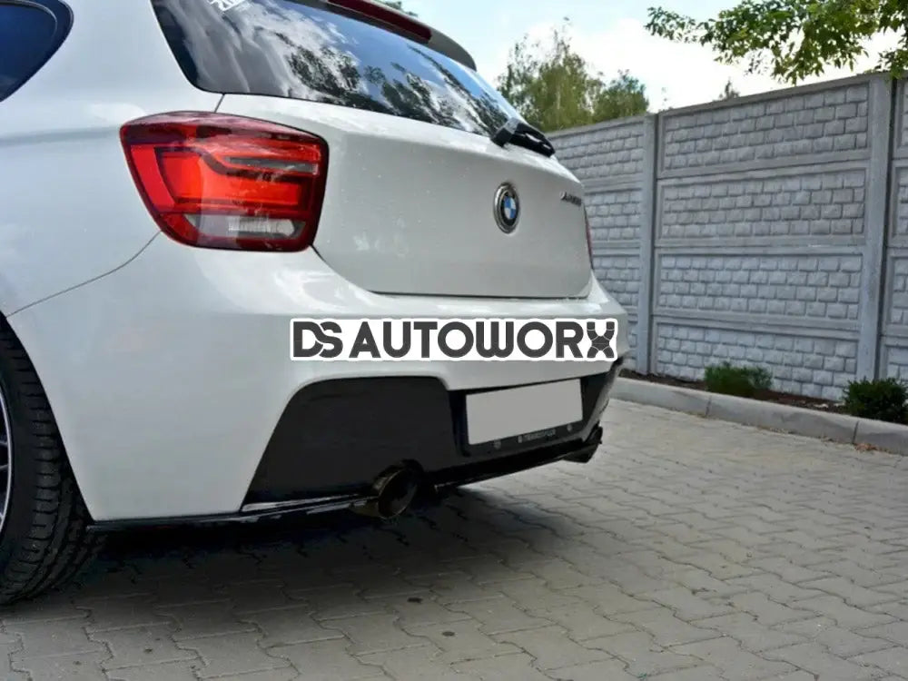 Maxton Design Central Rear Splitter BMW 1-Series F20 F21 M-power Without Vertical Bars Secondary image