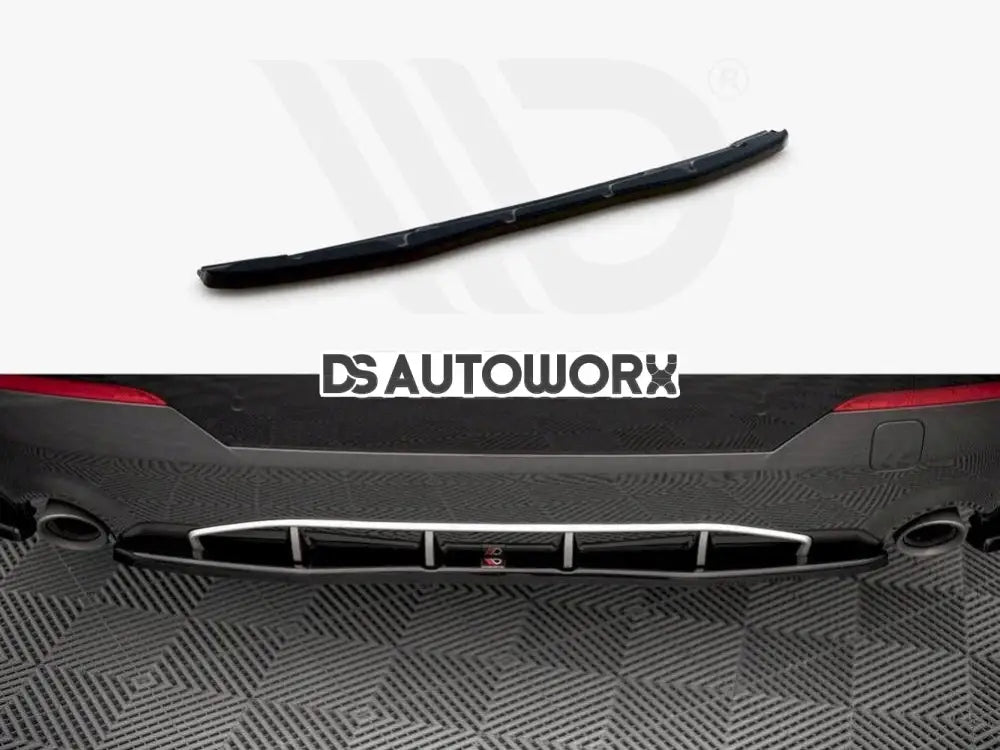 Maxton Design Central Rear Splitter BMW 4-Series M-pack G22 2020- Main image