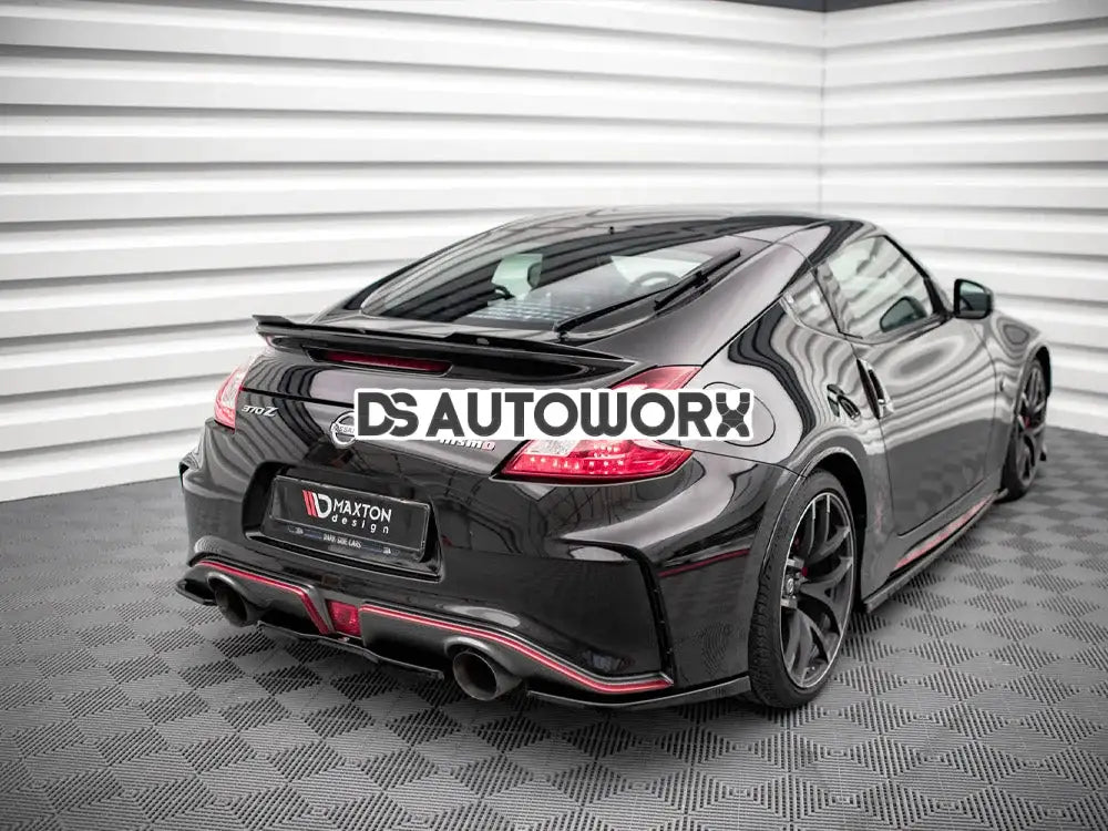 Maxton Design Central Rear Splitter Nissan 370Z Nismo Facelift 12-20 Secondary image