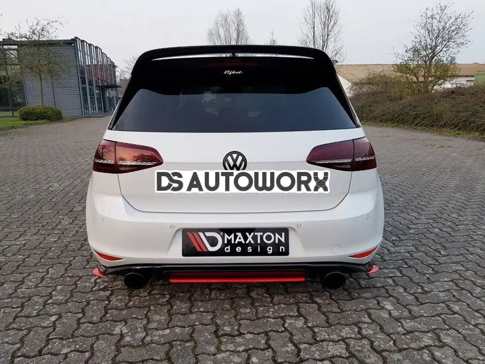 Maxton Design Central Rear Splitter Volkswagen Golf MK7 GTI Clubsport 16-17 Main image