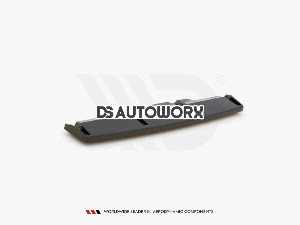 Maxton Design Central Rear Splitter Volkswagen Golf R MK8 20-