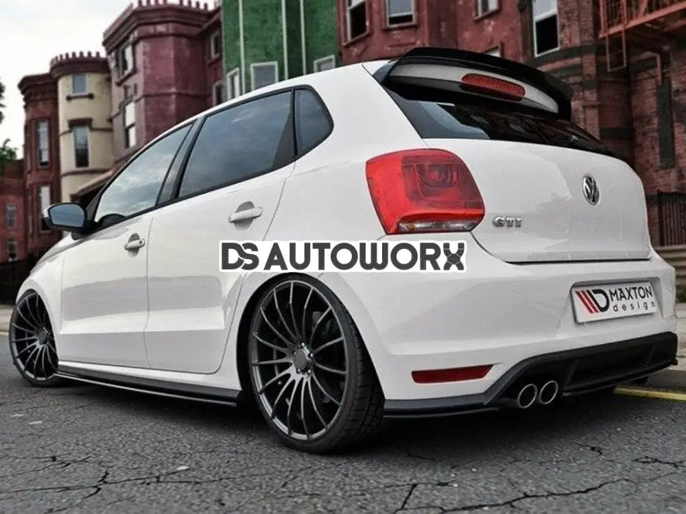Maxton Design Rear Splitter Volkswagen Polo MK5 GTI Facelift With A Vertical BAR 15-17 Secondary image