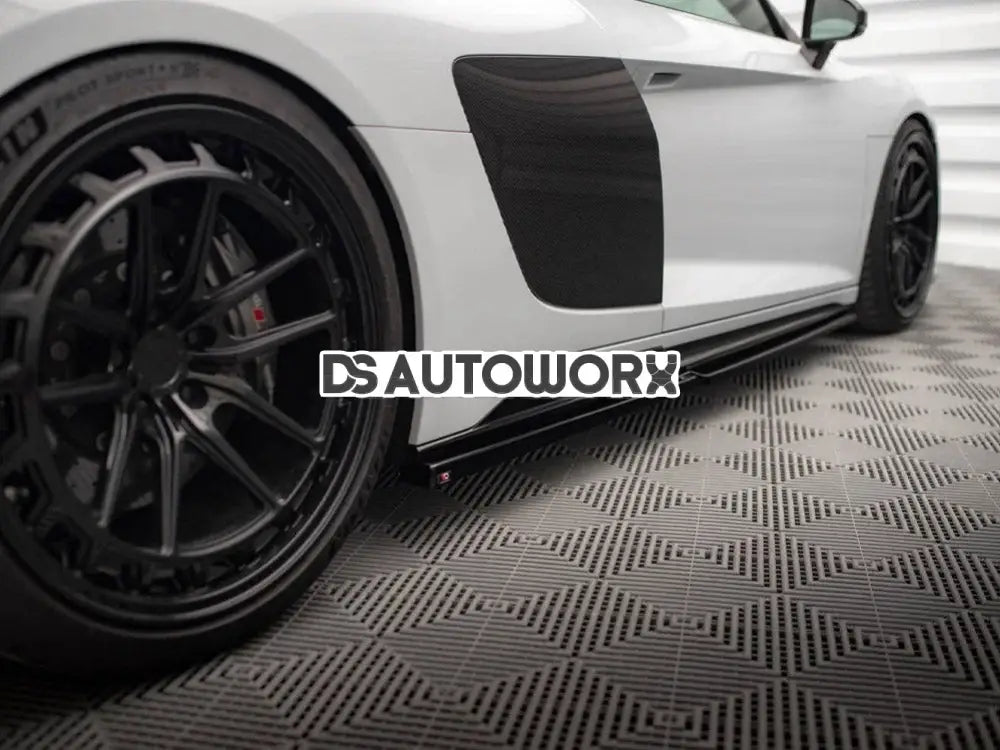 Maxton Design Side Skirts Diffusers V.2 Audi R8 Mk2 Facelift