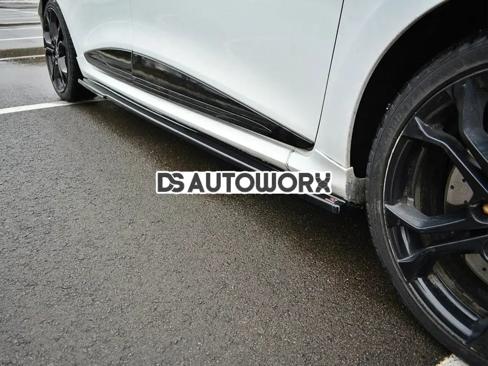 Maxton Design Side Skirts Splitters Renault CLIO MK4 RS 13-19