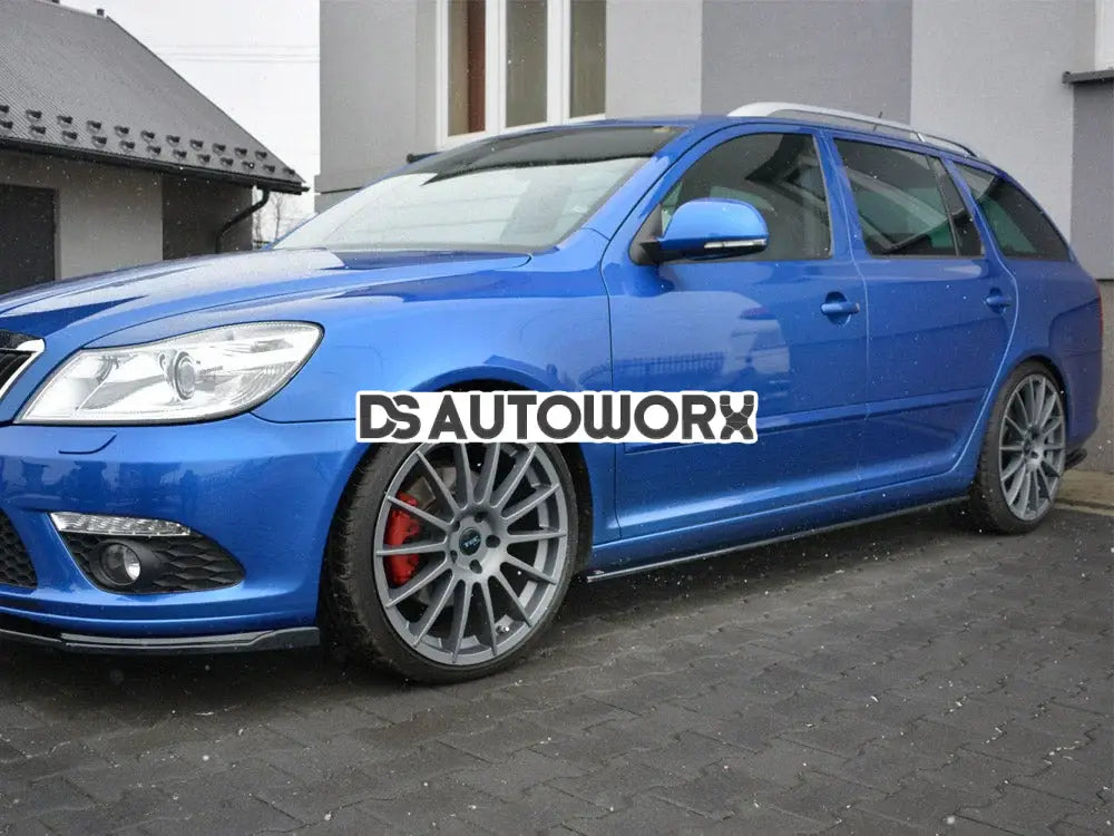 Maxton Design Side Skirts Splitters Skoda Octavia MK2 VRS Facelift 09-13 Main image
