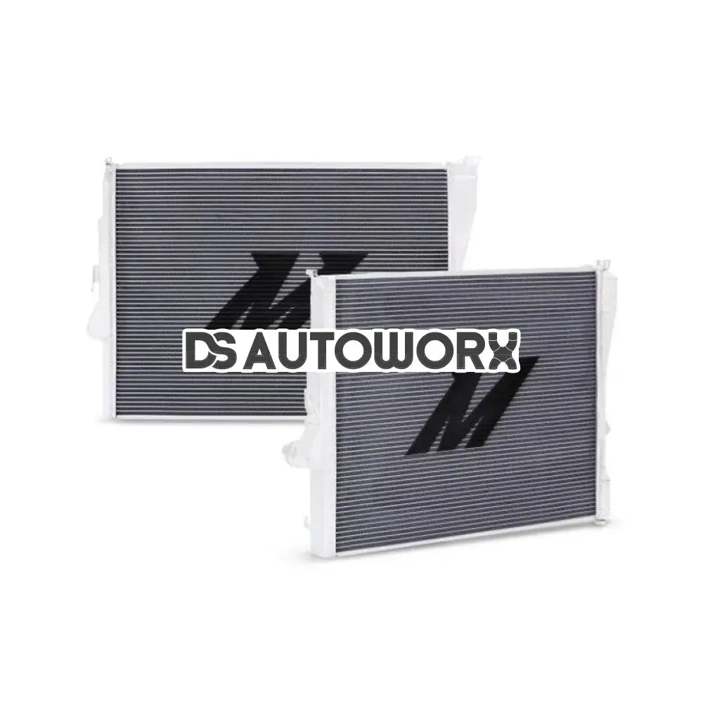Mishimoto Performance Aluminum Radiator BMW E46 Non-M 99-06 Secondary image