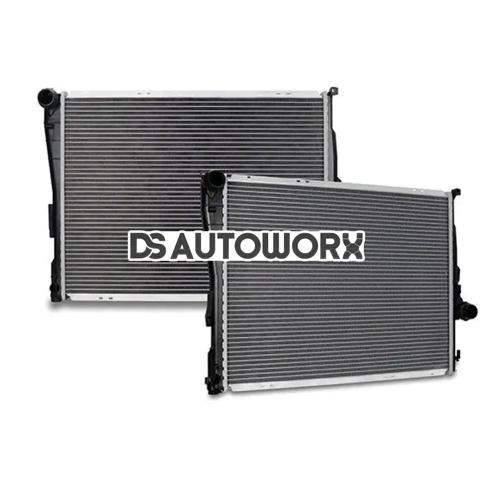 Mishimoto Replacement Radiator BMW 320i 2.2L 01-05 Secondary image