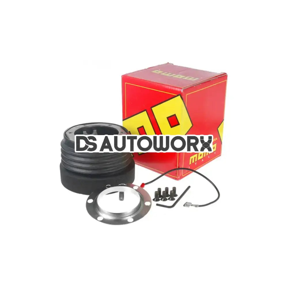 Momo Steering Wheel Boss Kit Bmw E36 (With Airbag) All Years Ma2011R Main image