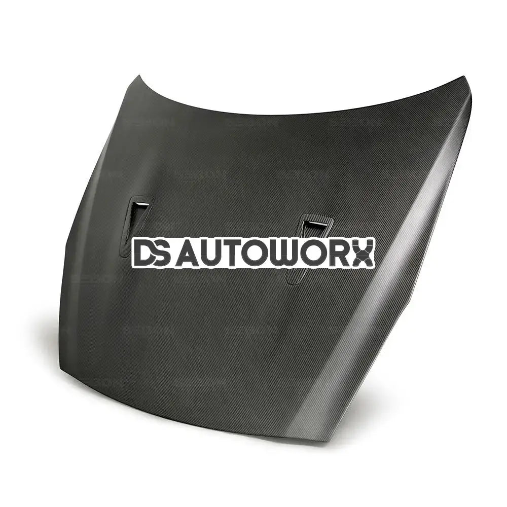 Seibon OEM-Style Dry Carbon Bonnet Nissan R35 GT-R 09-16 Main image