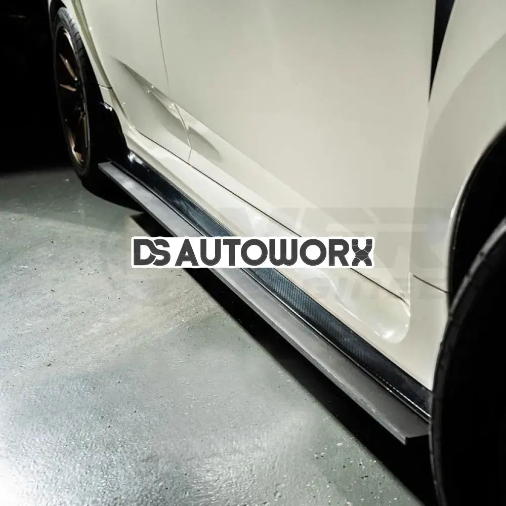 Verus Engineering Side Splitters Honda Civic Type R FK8 17-21 Secondary image